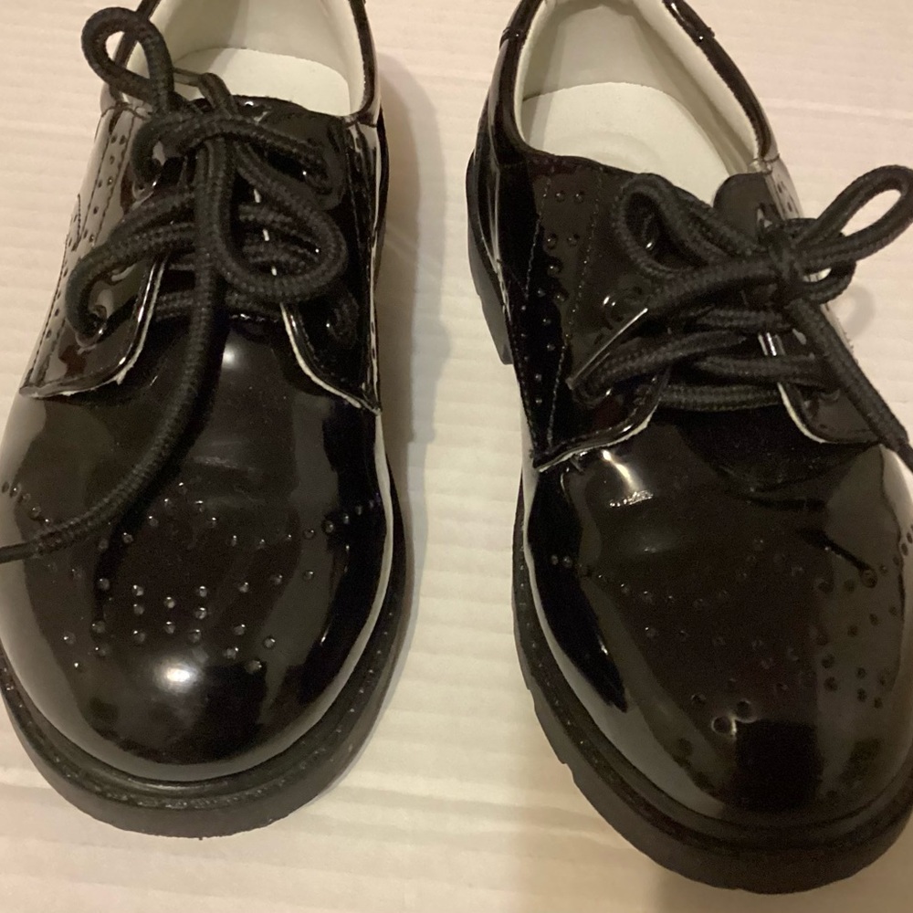 Patent leather shoes unisex 29= 11.5 Black Lace-Up Shoes Boys - Picture 5 of 5